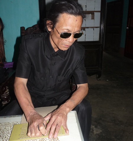 Chuyện đời người mù hành khất trở thành nhà văn - 1 Nhà văn Nguyễn Trung Thành