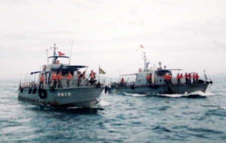 Cán bộ chiến sỹ Hải đội 2 tuần tra trên biển (ảnh tư liệu)