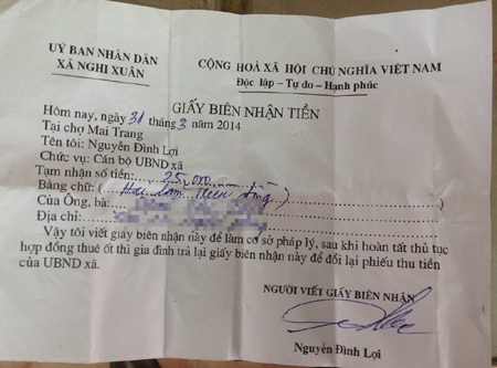 Dự án được tài trợ 100%, xã vẫn thu của dân hàng chục triệu đồng? - 4 Nộp 25 triệu đồng để có một quầy hàng nhưng người dân chỉ được cấp giấy biên nhận như thế này.