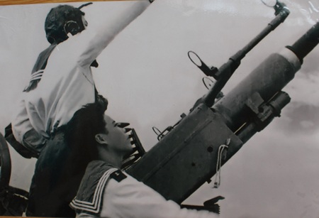 Triển lãm "Biển, đảo và người chiến sỹ Hải quân - Âm vang chiến thắng trận đầu" - 14 Đơn vị bộ đội pháo ở Cọc 5 (Quảng Ninh) tham gia bắn máy bay Mỹ.