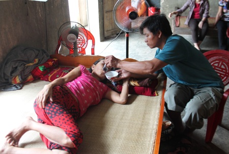 “Anh biết về nhà sẽ chết, nhưng cùng đường rồi em ơi” - 1 “Anh biết về nhà sẽ chết, nhưng cùng đường rồi em ơi”