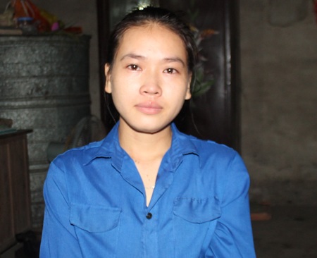 Bố bỏ đi, mẹ đau yếu, tân sinh viên không có tiền nhập học - 1 Bố bỏ đi, mẹ đau yếu, tân sinh viên không có tiền nhập học