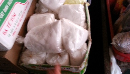 Người tiêu dùng bị đầu độc từ từ bởi phụ gia tẩy trắng thực phẩm