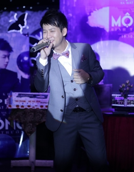 Chủ đề Mộng bình thường của album được Trọng Khương lấy cảm hứng từ lời nhạc của ca khúc