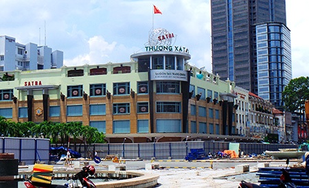 Xin một... đoạn cầu thang của Thương xá Tax về lưu giữ! - 1 Xin một... đoạn cầu thang của Thương xá Tax về lưu giữ!