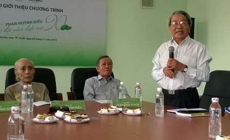 Nhạc sĩ Phan Huỳnh Điểu: “Sống mà không có tình yêu… thì cũng bằng chết” - 2 Nhà thơ Hoài Vũ, người đã được nhạc sĩ Phan Huỳnh Điểu phổ nhạc cho tác phẩm