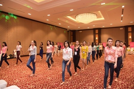38 thí sinh Hoa hậu Việt Nam “vượt ải” kiểm tra phẫu thuật thẩm mỹ lần 2 - 10 Trí Hòa