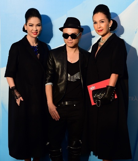 Nữ hoàng ảnh lịch Diễm My và người đẹp Thủy Hương bên cạnh NTK Đỗ Mạnh Cường