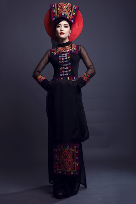 Bộ trang phục làm nổi bật lên nét đẹp văn hóa của trang phục dân tộc Việt Nam