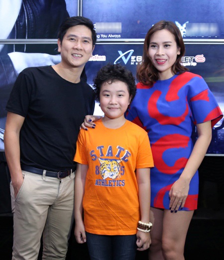 Trong buổi giới thiệu MV