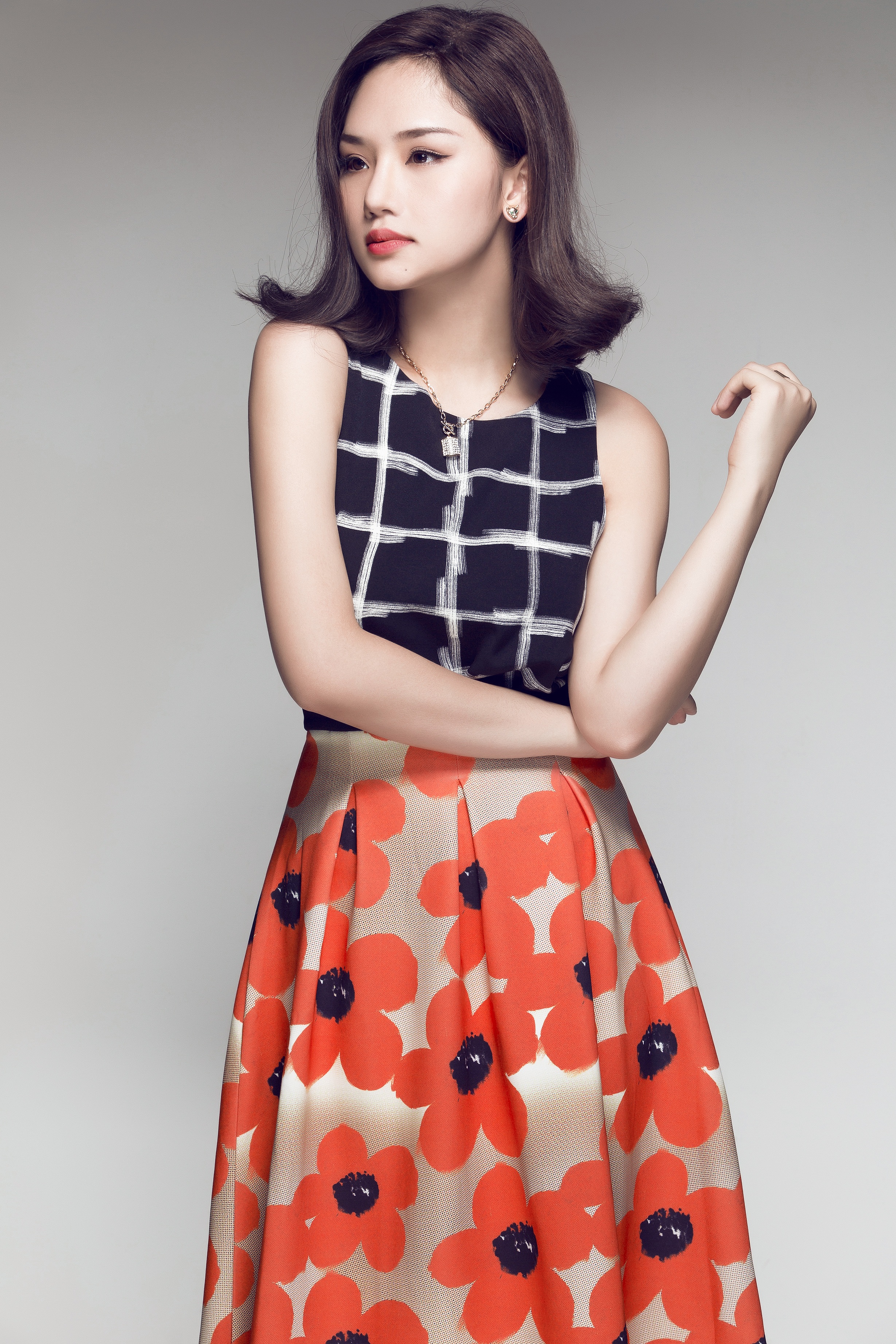 Miu Lê bình thản vượt qua scandal trước liveshow