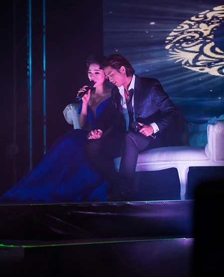 Đan Nguyên cùng đàn chị Lệ Quyên ngọt ngào với ca khúc