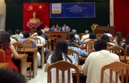 Ngày mai bắt đầu từ hôm nay với chương trình "Sáng tạo Thụy Điển" - 1 Khung cảnh buổi họp báo về chương trình “Sáng tạo Thụy Điển” tại TPHCM sáng 5/11.