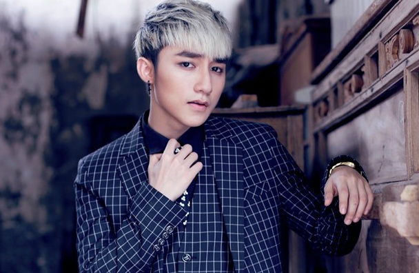 Sơn Tùng M-TP bị cấm diễn 6 tháng vì vô kỷ luật - 2 Sơn Tùng vẫn im lặng trước mọi ồn ào đang diễn ra quanh mình