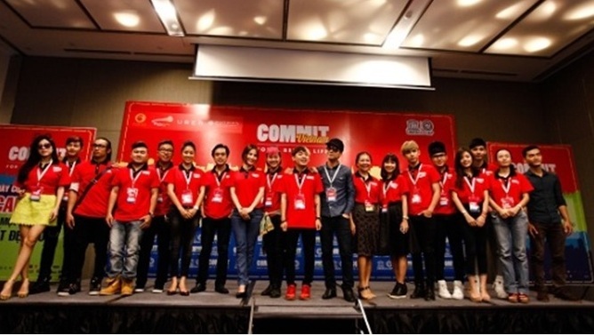 19 “tên tuổi” showbiz Việt đồng hành cùng Commit Việt Nam - 15 Các Đại sứ cùng Ban quản lý dự án