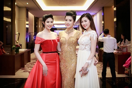 Hoa hậu Ngọc Hân hội ngộ cùng á hậu Tú Anh, Huyền My - 1 Hoa hậu Ngọc Hân hội ngộ cùng á hậu Tú Anh, Huyền My