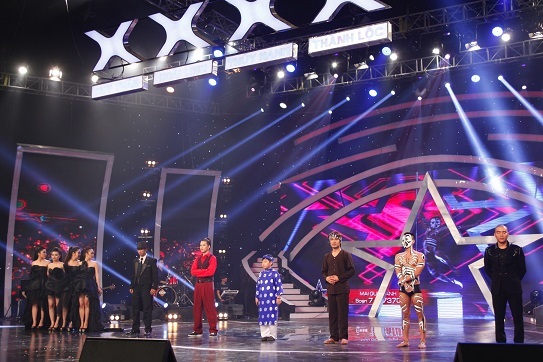 Giám khảo nghẹt thở trước màn "múa cột" của thí sinh Vietnam's got talent - 11 Cậu bé nhút nhát Vĩnh Hòa thể hiện chất giọng trong trẻo với ca khúc