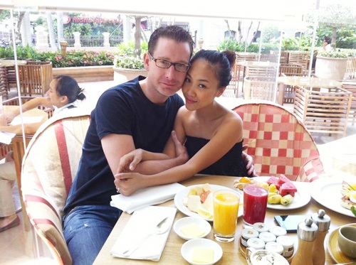 Đoan Trang luôn có sự sát cánh của ông xã Johan