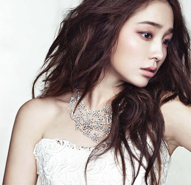 10 ngôi sao nổi tiếng nhất màn ảnh xứ Hàn 2014 là ai? - 7 10 ngôi sao nổi tiếng nhất màn ảnh xứ Hàn 2014 là ai?