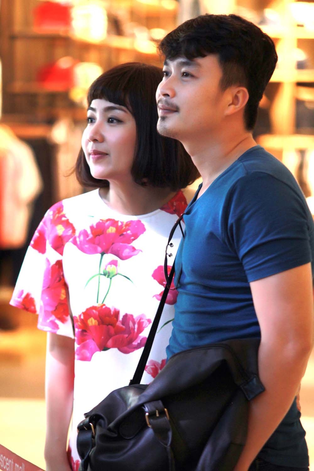 Mặc dù yêu nhau đã lâu nhưng cả hai đều rất kín tiếng trên mặt báo khi nói về chuyện tình cảm.