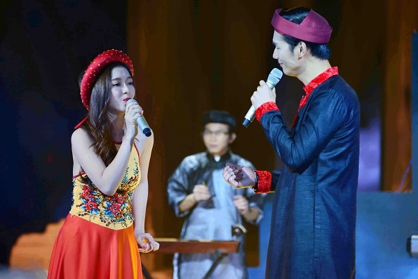 Minh Thư xuất sắc giành "ghế nóng" nhờ quậy tưng với tóc - 4 Cặp đôi Đinh Hương - Nhan Phúc Vinh tối qua cũng gây bất ngờ với việc kết hợp liên khúc