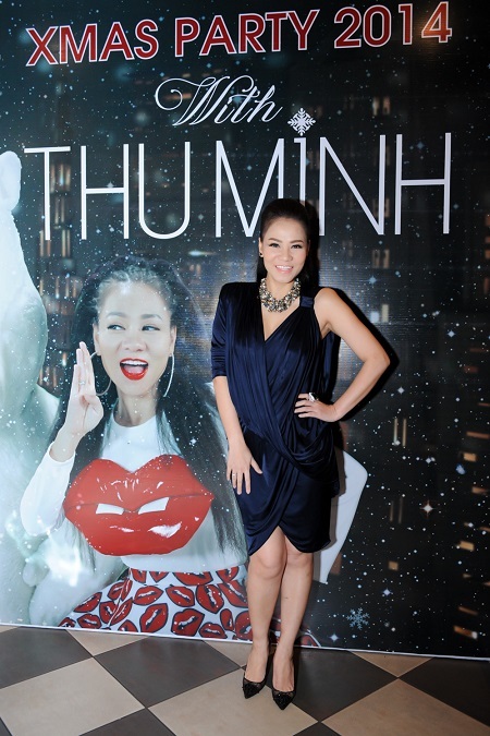 Thu Minh hạnh phúc "khoe" bụng bầu 4 tháng - 1 Thu Minh hạnh phúc khoe bụng bầu 4 tháng