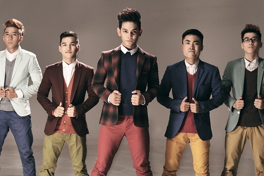 Chất nhạc đó cũng là lý do khiến Sơn Ngọc Minh nỗ lực đầu tư phần vũ đạo cho riêng mình.