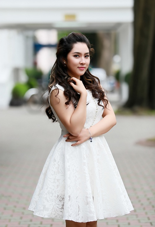 Vóc dáng mũm mĩm nhưng nếu biết cách lựa chọn trang phục phù hợp,