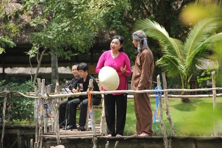 Phát huy sở trường là dòng nhạc dân ca, cặp đôi Trần Thị Xuân – Huỳnh Văn Long ngọt ngào trong