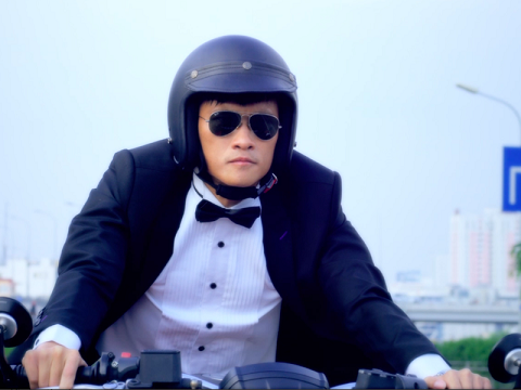 Công Vinh - Thủy Tiên hôn nhau say đắm trước ngày cưới - 2 Công Vinh - Thủy Tiên hôn nhau say đắm trước ngày cưới