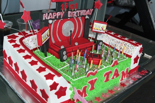 Mỹ Tâm hài hước trả lời các câu hỏi của fans trong buổi giao lưu