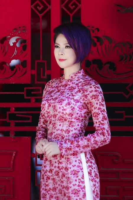 Búp bê Thanh Thảo "liều mình" mặc áo dài - 2 Khi nhận được lời mời này, Thanh Thảo đã giật mình và không tin rằng mình có thể mặc áo dài.