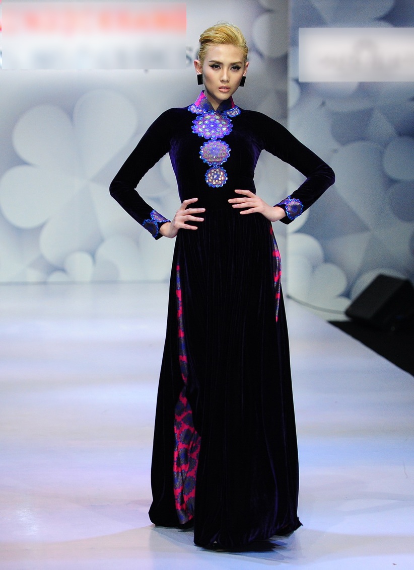 Siêu mẫu Hoàng Yến tái xuất sau scandal