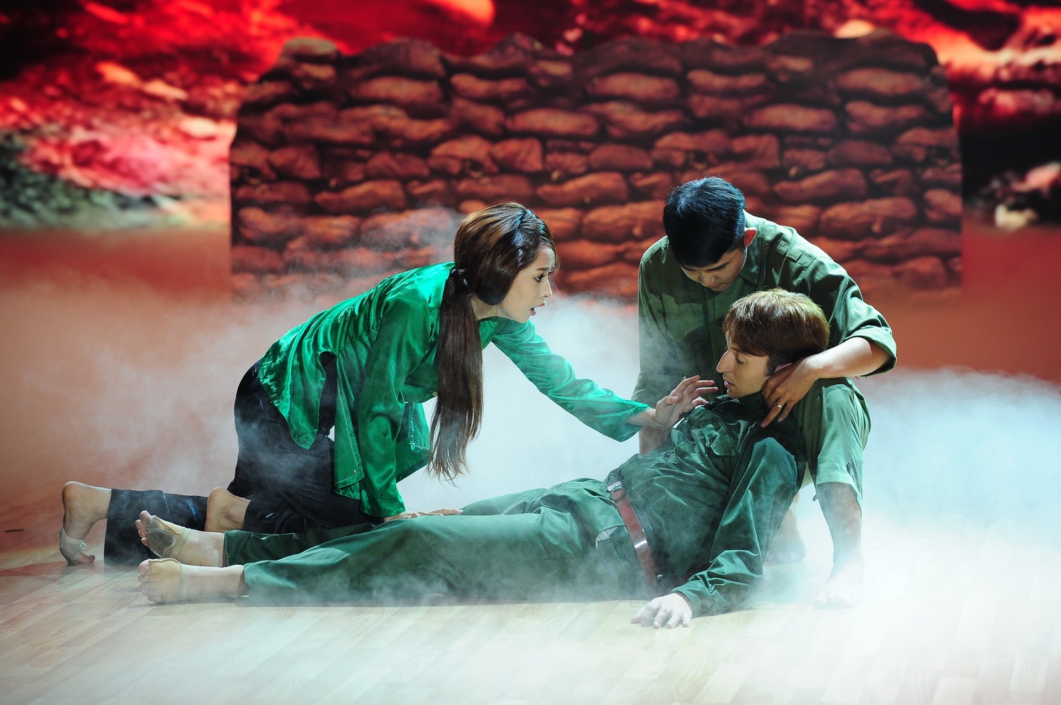 Cô cũng nhận được số điểm 38 và trước đó đã nhận giải thưởng được bình chọn nhiều nhất.