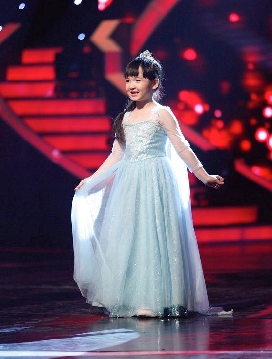 "Cô bé răng sún" tiến thẳng vào chung kết Vietnam's got talent - 2 Cô bé răng sún tiến thẳng vào chung kết Vietnam's got talent