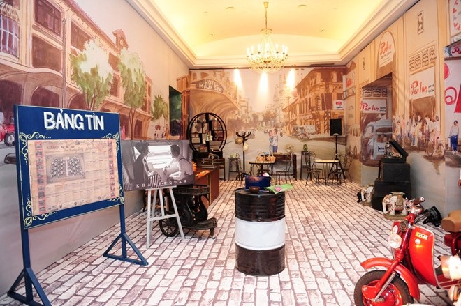 Tiệc cưới "độc lạ" đậm chất Sài Gòn xưa của Ngân Khánh - 6 Tên đặt cho bàn tiệc cũng được vợ chồng Ngân Khánh chọn lọc rất khéo léo và độc đáo.