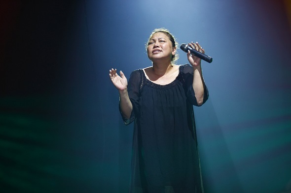 Nữ ca sĩ tích cực luyện tập cho đêm liveshow ý nghĩa sắp tới