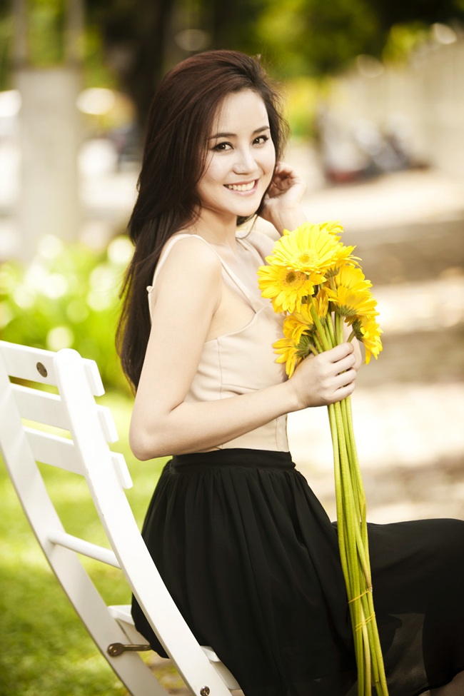 Sao Việt "mang bầu": Người công khai, người giữ kín - 4 Vy Oanh cũng dừng công việc sang Mỹ chờ ngày sinh nở
