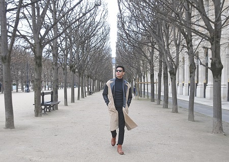 Trước khi tái xuất với bộ phim mới, Hồ Vĩnh Khoa đã tự thưởng cho mình chuyến du lịch ở Châu Âu.