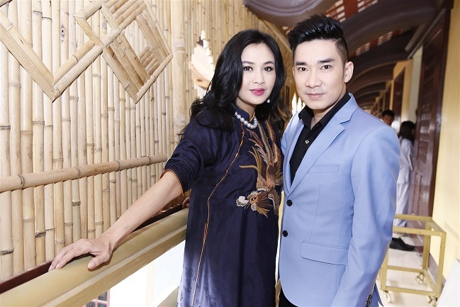 Thanh Lam cùng Quang Hà hát mừng "Khóa tu mùa xuân" - 10 Thời gian tới, cả hai ca sĩ còn dự định hợp tác chung với nhau trong một dự án âm nhạc.