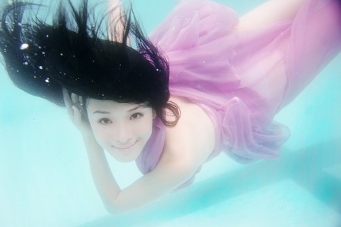 Vì khá kín tiếng nên sự nghiệp của Phương Nga khi trở về Việt Nam cũng không quá ồn ào.