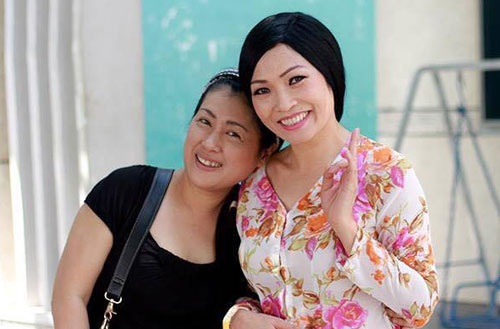 Phương Thanh khóc nức nở vì bị tát giữa phim trường - 11 Đây là một cảnh quay giữa ca sĩ Phương Thanh và nghệ sĩ Thanh Thủy trong bộ phim truyền hình