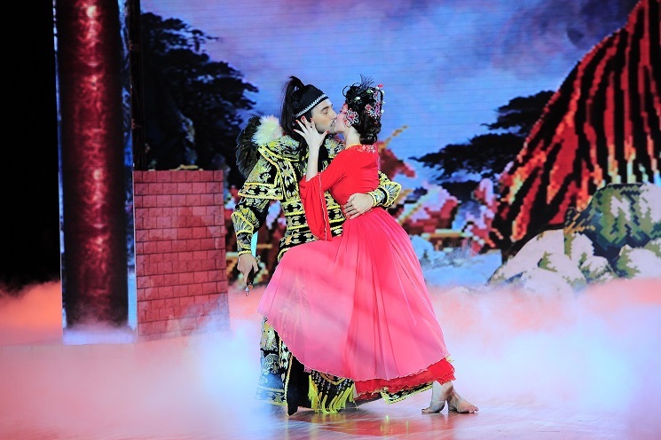 Angela Phương Trinh khiến giám khảo nổi da gà khi làm Thúy Kiều