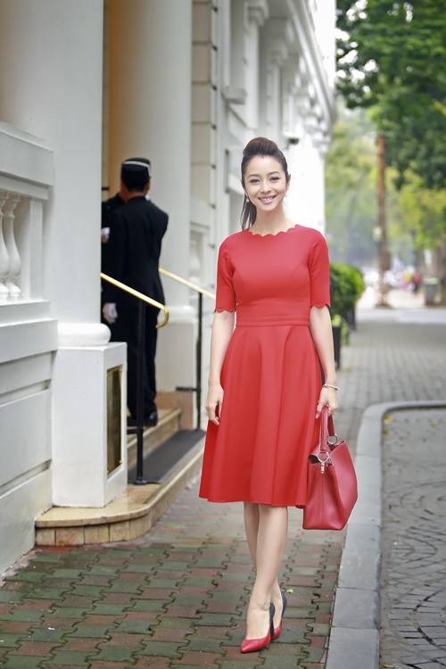 Chấm điểm top 10 sao Việt mặc đẹp tuần qua - 5 Hoa hậu hai con