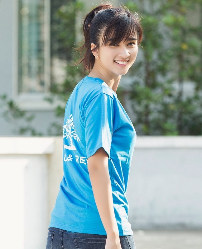"Nam vương toàn cầu" Nguyễn Văn Sơn lặng lẽ về nước trồng cây - 2 Nam vương toàn cầu Nguyễn Văn Sơn lặng lẽ về nước trồng cây