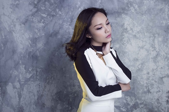 Quán quân Giọng hát Việt 2013 tặng mẹ ca khúc tự sáng tác nhân ngày 8/3 - 6 Đĩa đơn