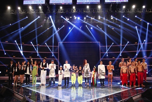 “Nổi gai ốc” với màn giả điên hát chèo của cậu bé 8 tuổi tại Vietnam’s got talent - 12 Đêm chung kết 1 khép lại với nhiều màu sắc thú vị