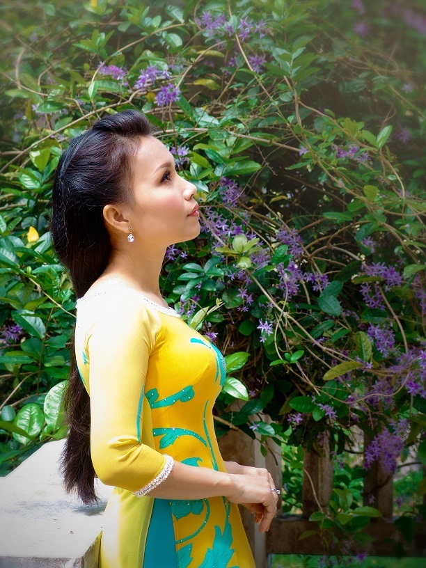Vợ chồng ca sĩ Cẩm Ly âm thầm chuẩn bị quà tặng khán giả - 8 Chính điều đó đã góp phần duy trì tên tuổi của nữ ca sĩ trong lòng khán giả cho đến bây giờ.