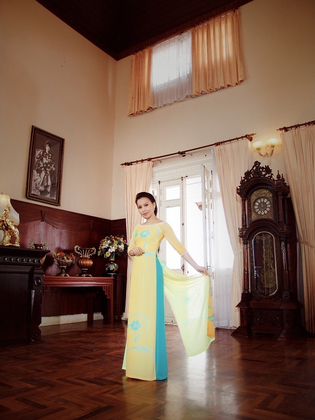 Vợ chồng ca sĩ Cẩm Ly âm thầm chuẩn bị quà tặng khán giả - 9 Sau thời gian giữ bí mật, Cẩm Ly cũng đã tiết lộ, liveshow