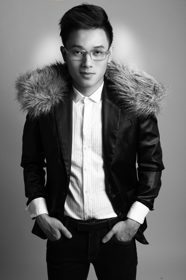 Sao Việt làm gì dịp lễ 30/4? - 8 Trong 2 ngày lễ này, Trấn Thành sẽ không có thời gian đi chơi mà anh tham gia biểu diễn 2 vở mới